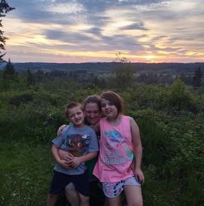 Meet your Posher, Joy